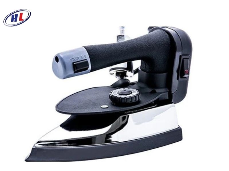Bàn Ủi Hơi Nước Silver Star ES-300 – 1200W