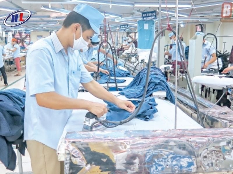 Tiêu chí chọn mua bàn ủi hơi nước công nghiệp