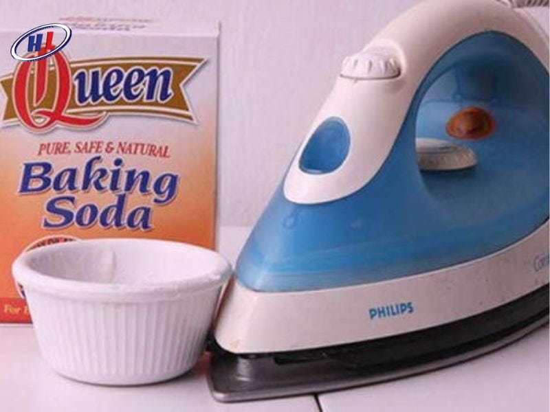 Cách làm sạch bàn ủi hơi nước công nghiệp với baking soda