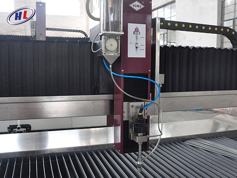 Máy cắt vải tia nước có độ chính xác và chất lượng cắt vượt trội