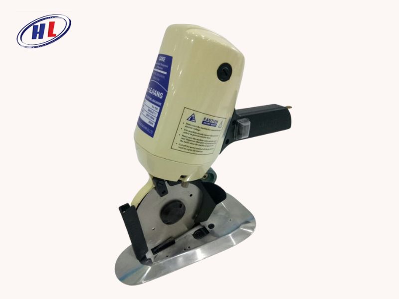 may cat vai cam tay duoi 3 trieu chay lejiang yj 100 Máy Cắt Vải Cầm Tay Lejiang YJ-100