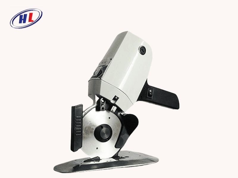 may cat vai cam tay duoi 3 trieu kaisiman ksm 110 Máy Cắt Vải Cầm Tay Kaisiman KSM-110